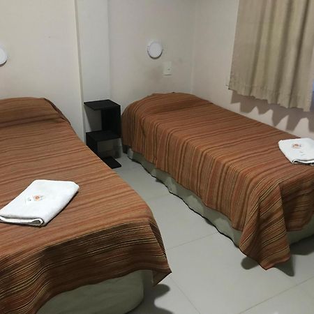 Hotel Plaza Italia Сарате Екстер'єр фото